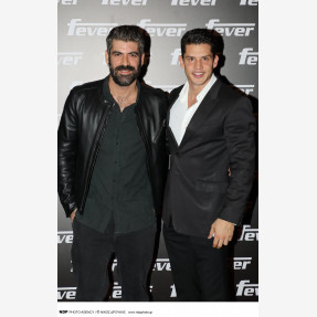 Sold out πρεμιέρα στον απόλυτο χειμερινό προορισμό της πόλης “ Fever”  με την Πάολα και τον Νίκο Μακρόπουλο!