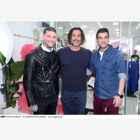 Λαμπερό Grand Opening για το νέο κατάστημα της premium boutique γυναικείας ένδυσης “Runway Project Clothing”!