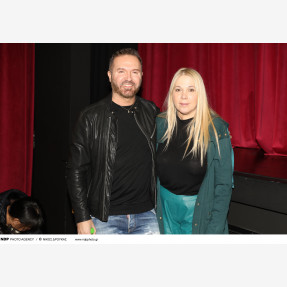 Λαμπερή βραδιά θεάτρου για το διεθνές musical «Ο ΤΣΑΡΛΙ ΚΑΙ ΤΟ ΕΡΓΟΣΤΑΣΙΟ ΣΟΚΟΛΑΤΑΣ» στο εμβληματικό «EMBASSY Theater» στην καρδιά του Κολωνακίου!