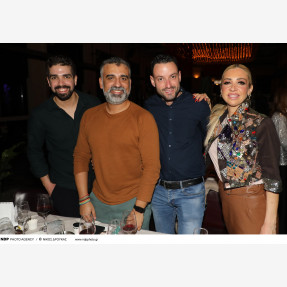 “Celebrity Skin” meets “Kallergis Machines”: Παρουσίαση του πρώτου calendar του ταλαντούχου σχεδιαστή Δημήτρη Στρέπκου στο “Pasaji Restaurant”!