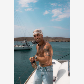 Global τριήμερο για Έλληνες και διεθνείς influencers με το premium “Don Papa Rum” στο νησί των ανέμων