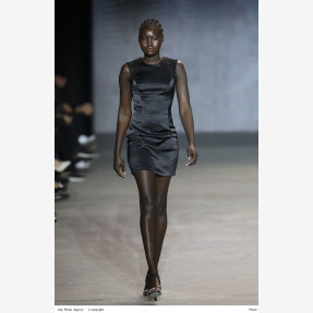 Πειραιάς-Πέτρινη Αποθήκη.Athens Fashion Week-Kathy Heyndels