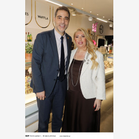 Λαχταριστό Opening Party του νέου all day sweet & savory καταστήματος της αγαπημένης αλυσίδας “Βάφλα - Βάφλα” στον Άλιμο!