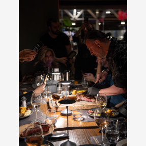 «Στα Καλά Καθούμενα» To μοναδικό premium Steak House της Αθήνας!