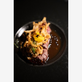 «Στα Καλά Καθούμενα» To μοναδικό premium Steak House της Αθήνας!