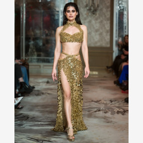 Εντυπωσιακό Fashion Show της Irene Angelopoulos, στα πλαίσια του Paris Fashion Week στο “Plaza Athénée”, με την υποστήριξη του νερού “AVATON”, πηγή ζωής από το Άγιο Όρος!