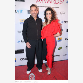 Ξεχώρισε στα “Greek Influencers Awards” 2025 με το βραβείο “Pink Influencer”, η Σιμόνη Ραζή!