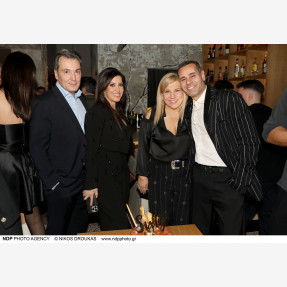 Double Trouble Party στην καρδιά της Αθήνας! Ο αγαπημένος δημοσιογράφος Νίκος Γεωργιάδης γιόρτασε τα γενέθλια του στο ολοκαίνουριο premium sushi bar - restaurant ‘’Tokyo Joe”!