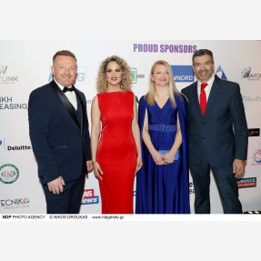 Λαμπερό Charity Gala από την κοινωνική οργάνωση “Είμαστε Ένα”