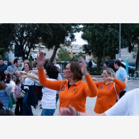 Περπατάμε όλοι μαζί για την ενίσχυση του Κέντρου Διημέρευσης “ΌΛΟΙ ΕΜΕΙΣ” στην πόλη της Ελευσίνας.