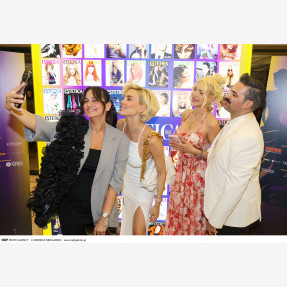 Έλαμψε με την παρουσία του το “Roots Hair Salon” στα φετινά ‘’Hair Awards 2025’’ by ‘’Esteticα Hellas’’.