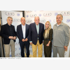 Tα “Έπιπλα GAND” γιόρτασαν τα 25 Χρόνια Λειτουργίας τους, με ένα λαμπερό Anniversary Charity Party, που ήταν όλοι εκεί, στηρίζοντας το Κέντρο Διημέρευσης Ημερήσιας Φροντίδας ΑμεΑ “Ο Καλός Σαμαρείτης” !