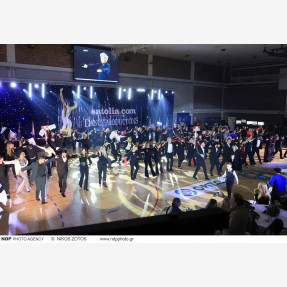 “International Zeimpekiko Festival of Athens”: Εντυπωσιακή συνάντηση πολιτισμών με κοινή γλώσσα τον πιο διάσημο ελληνικό χορό!