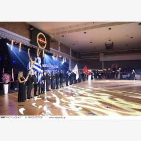 “International Zeimpekiko Festival of Athens”: Εντυπωσιακή συνάντηση πολιτισμών με κοινή γλώσσα τον πιο διάσημο ελληνικό χορό!