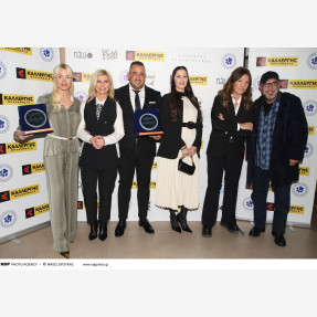 Η Αλεξάνδρα Παναγιώταρου και το “Alexandra Panagiotarou Shop” γιόρτασαν την “National Love Your Pet Day” στηρίζοντας την “Πανελλήνια Ομάδα Κατά της Κακοποίησης των Ζώων”
