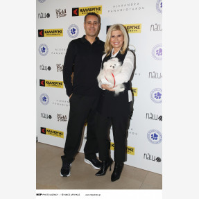 Η Αλεξάνδρα Παναγιώταρου και το “Alexandra Panagiotarou Shop” γιόρτασαν την “National Love Your Pet Day” στηρίζοντας την “Πανελλήνια Ομάδα Κατά της Κακοποίησης των Ζώων”