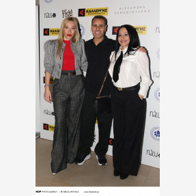 Η Αλεξάνδρα Παναγιώταρου και το “Alexandra Panagiotarou Shop” γιόρτασαν την “National Love Your Pet Day” στηρίζοντας την “Πανελλήνια Ομάδα Κατά της Κακοποίησης των Ζώων”